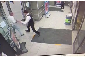 Агрессор с ножом получил по заслугам