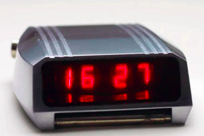 Часы родом из СССР - наручные!