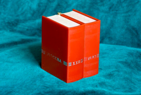 Вы думаете, это книга? Это часы. Вот как они устроены