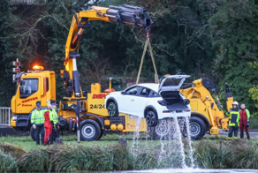 Рассекретили новый автомобиль, потому что он утонул
