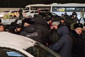 22 участников драки у рынка "Садовод" выдворят из России
