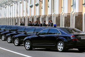 Госдума не станет возмещать затраты на бензин депутатам на иномарках