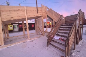 Четверо детей пострадали при обрушении горки в Хакасии
