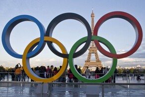 Российским спортсменам начали выплачивать компенсации за неучастие в ОИ-2024 в Париже