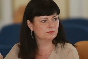 Силовики задержали главу Кургана Елену Ситникову прямо в здании городской администрации