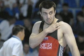 Бывший член сборной России по борьбе и знаменосец Олимпийских игр в Токио избил в Таиланде девушку за отказ с ним познакомиться