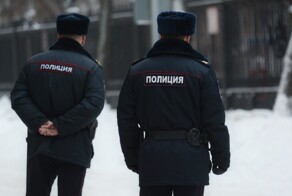 В Воронеже прохожий обматерил полицейских за обыск двух мужчин без понятых