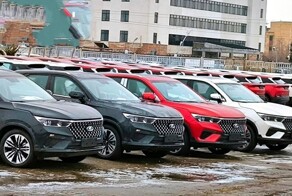 Кроссоверы Lada X-cross 5 появились у дилера в Тольятти