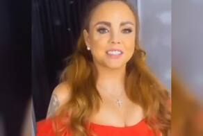 Певица МакSим поздравляет с Новым Годом