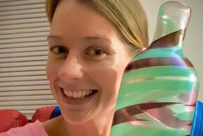 Стеклянная бутылка из секонд-хенда оказалась творением знаменитого архитектора