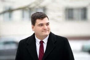 «Это ансамбль меньшинства»: в Риге случился скандал из-за русских песен на ярмарке