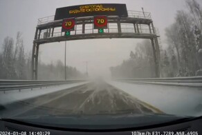 Автодор показал видео от участников массового ДТП на трассе М11 и рассказал как делать не надо