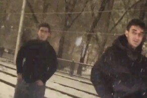 В Саратове нарушители ПДД избили местного жителя и, угрожая убийством, заставили удалить видео с компроматом