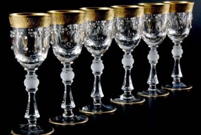 Россию обвинили в закрытии завода по производству богемского стекла KVETNA в Чехии