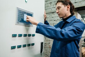 Дешево и экологично: в России разработали топливо из отходов