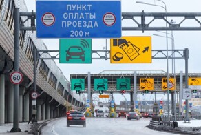 Электромобилям хотят продлить бесплатный проезд по платным трассам