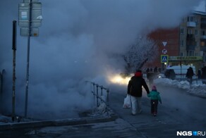 В Новосибирске случился третий прорыв трубопровода за сутки и власти объявили режим чрезвычайной ситуации