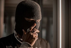 25 преступников, которых "выдала" случайная деталь