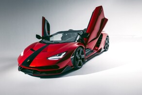 Редкую модель родстера Lamborghini Centenario выставят на аукцион
