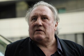 «Провёл рукой по бёдрам и ягодицам»: во Франции закрыли одно из дел о сексуальных домогательствах против Жерара Депардье