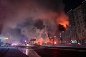 Как выглядит взрыв 60 тонн газа: в столице Монголии взлетел на воздух огромный газовоз