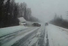 Видимость ноль - иду на обгон!