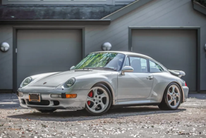 Porsche 911 Turbo 1996 года почти без пробега выставили на торги