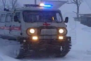 "Вот так мы справляемся с погодными условиями": жители Южно-Сахалинска показывают, как выживают в снежных заносах