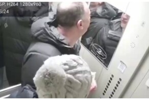 Житель Подмосковья при помощи шаурмы решил выразить свою художественную натуру