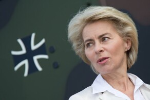 Семейный нацистский комплекс: потомственная эсэсовка фон дер Ляйн вновь плюнула в историю Победы