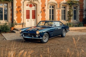 Ferrari 250 GTE 1963 года участвовавший в гонках оценили в 38 миллионов рублей