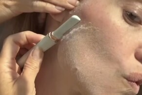 Новый странный тренд в мире красоты: женщины бреются