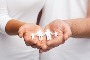 «Родительское сообщество должно принять раннюю беременность девочки»: депутаты посоветовали подросткам рожать и не увлекаться контрацептивами