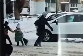 Мужчина пытался похитить маленькую девочку на глазах у брата
