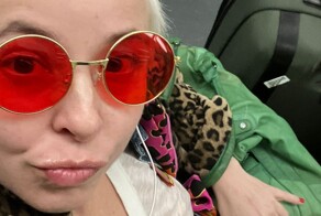 Пассажирку чуть не сняли с рейса из-за отсутствия бюстгальтера