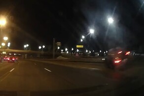 Какой-то очень неповоротливый водитель попался