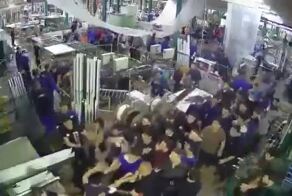 Массовая драка произошла между работниками завода в Дзержинске