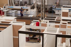 "Могу отлюбить": недовольный мебельщик не получил часть оплаты за заказ и разместил телефон клиента на сайте "не таких" знакомств