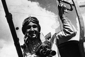 Как советский кинооператор снимал на камеру немецкий самолет, а потом взял и сбил его