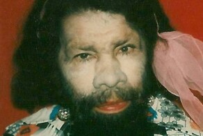 Любовь девушки-обезьяны и мужчины-крокодила