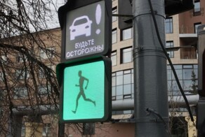 В Москве тестируют светофоры, предупреждающие пешеходов о появлении автомобилей