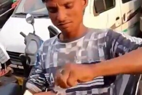 Турист пожалел, что выпил фруктовый коктейль от уличного «бармена» в Индии