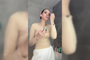 Девушка готова содержать мужика, но на своих условиях