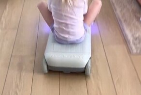 Пылесос, на котором могут кататься дети