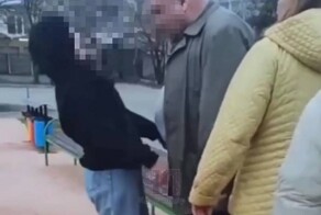 Краснодарский батя ударил головой девочку на детской площадке