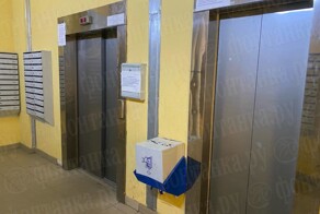 В петербургской многоэтажке рухнул лифт с пассажирами