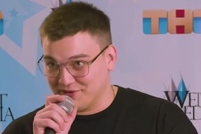 Младший сын Михаила Круг спел песню отца, заменив слово «мусор»