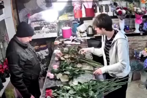 "Я тебя сейчас застрелю, давай быстрее!"