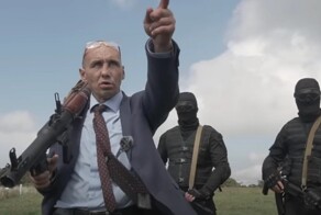 Звезда юмористического шоу и «народный депутат» Виталий Наливкин остался без работы и переехал жить в барак