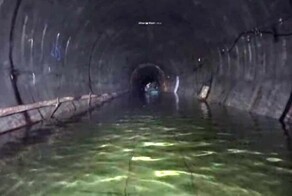 Жителям Омска строго-настрого запретили кататься в метро на каноэ